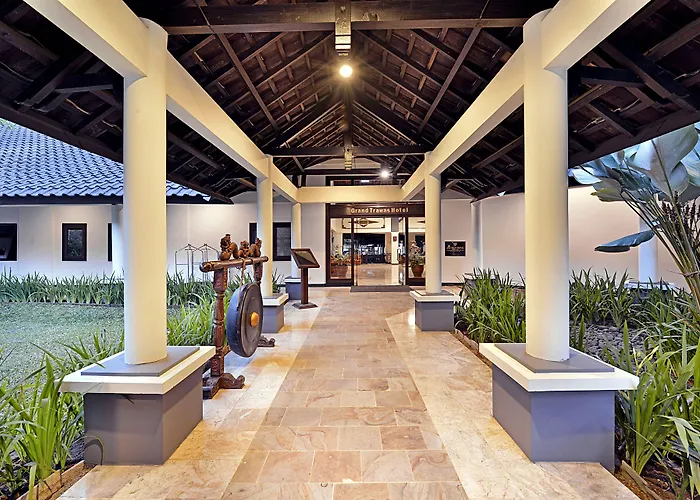 Grand Whiz Hotel Trawas Mojokerto